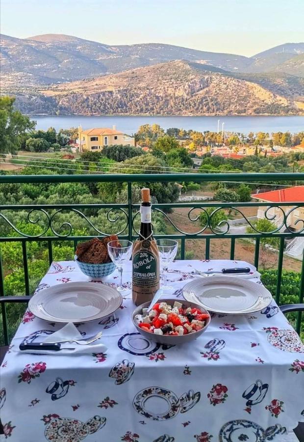 Apaggio di Argostoli Apartment!! private parking&sea view! Esterno foto