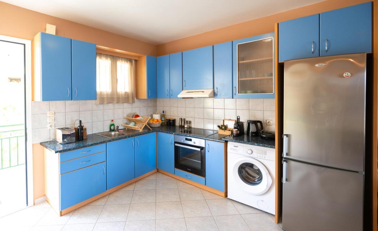 Apaggio di Argostoli Apartment!! private parking&sea view! Esterno foto
