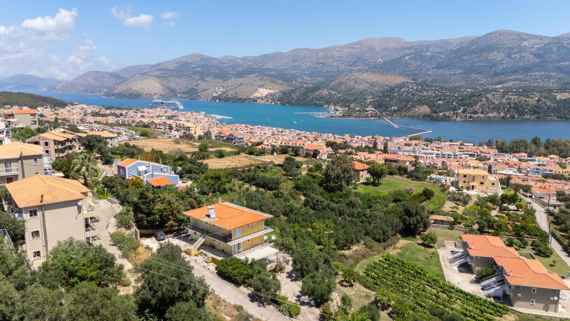 Apaggio di Argostoli Apartment!! private parking&sea view! Esterno foto
