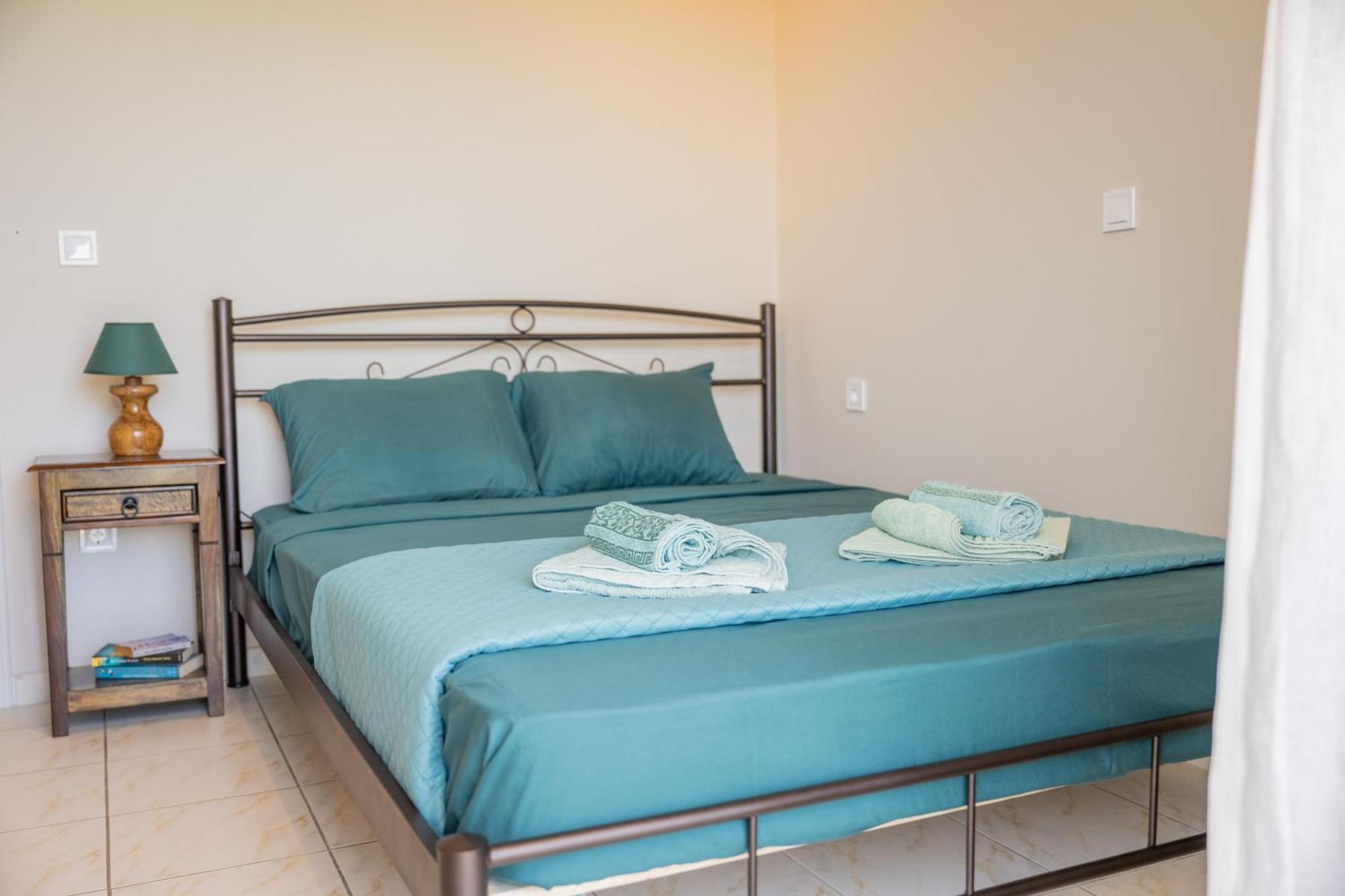 Apaggio di Argostoli Apartment!! private parking&sea view! Esterno foto