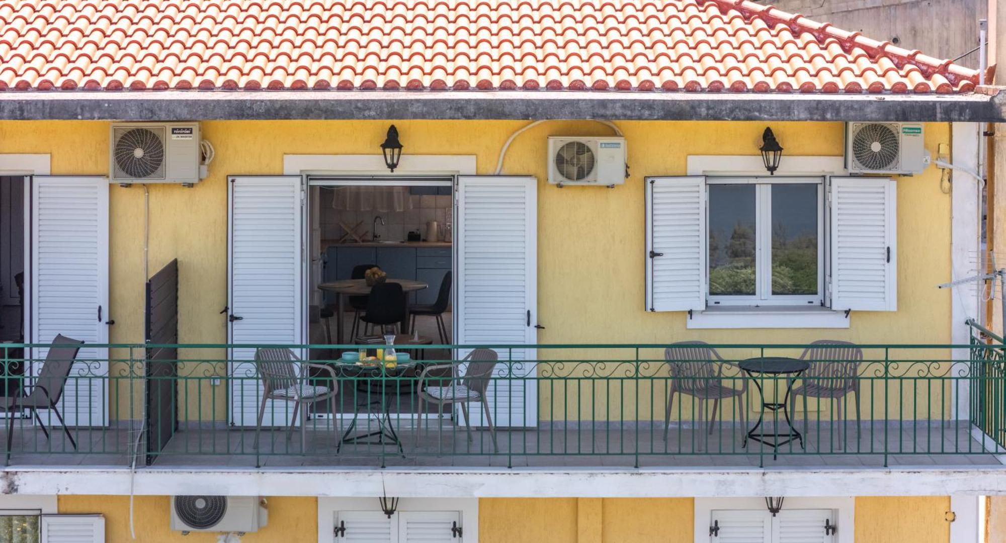 Apaggio di Argostoli Apartment!! private parking&sea view! Esterno foto