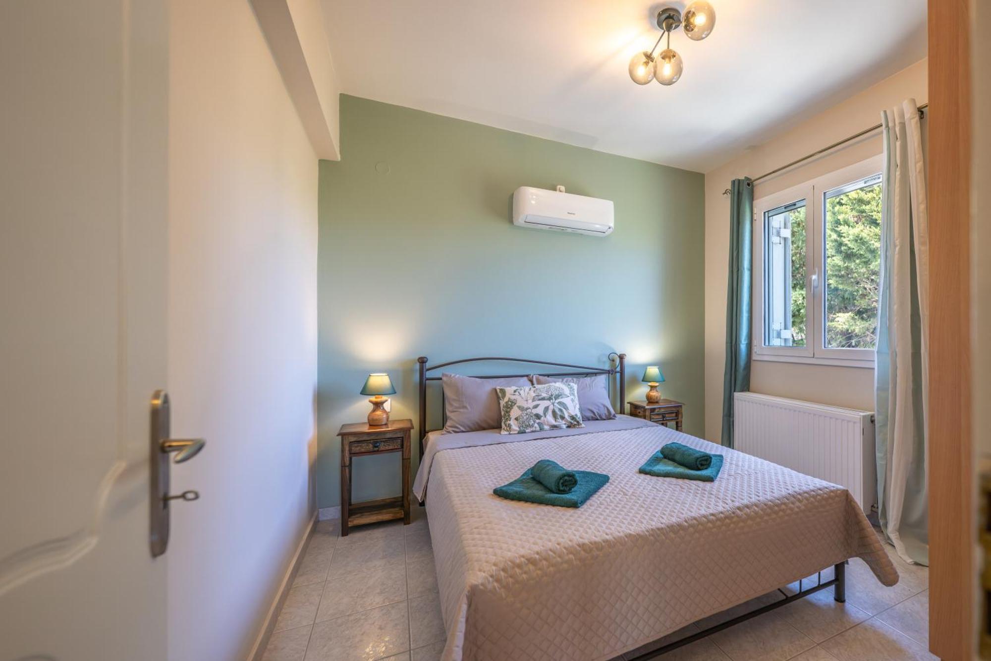 Apaggio di Argostoli Apartment!! private parking&sea view! Esterno foto